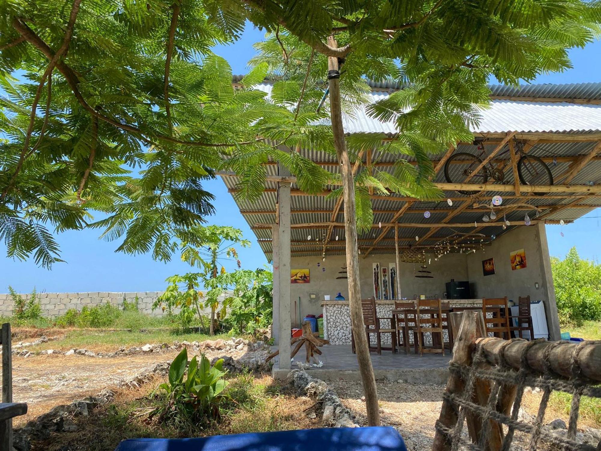 Habibis Bottle House Nungwi Exterior foto