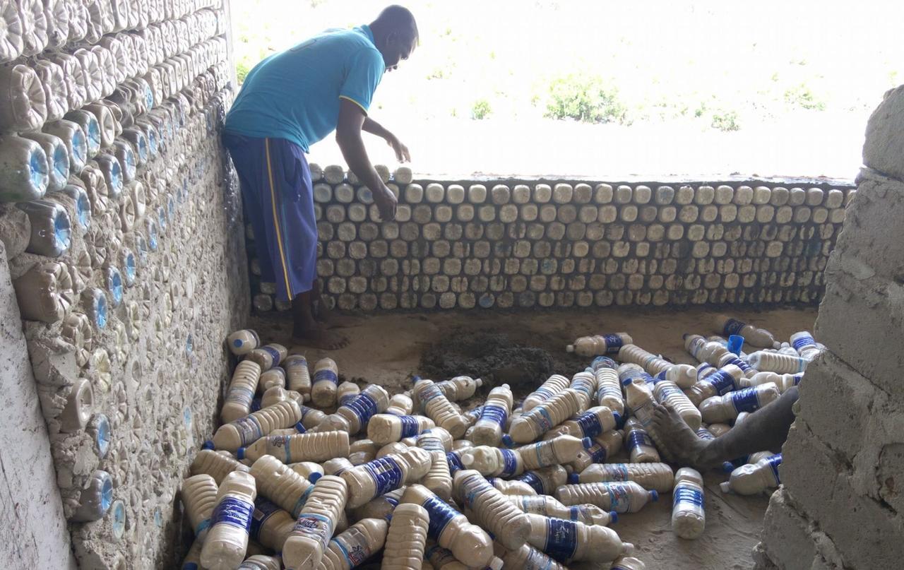 Habibis Bottle House Nungwi Exterior foto